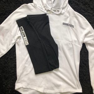 Pink outfit, leggings and sweatshirt